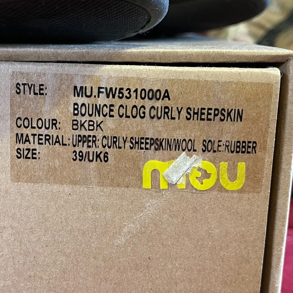 MOU  Bounce Clog Curly Sheepskin Size 39 - Picture 2 of 9